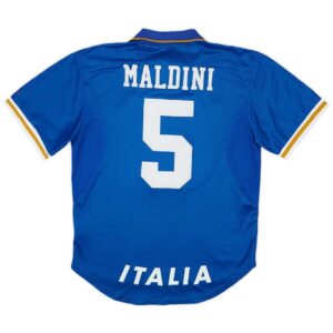 Maldini 5 Retro Italy Home Jersey Euro Cup 1996 e69dca20 819e 4bc7 99cd 55195947c196