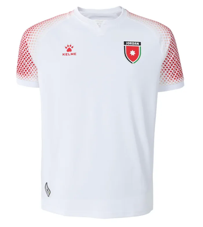 تيشيرت منتخب الأردن الأساسي 2026 (إصدار الشماغ الأصلي) تيشيرت منتخب الأردن الأساسي 2026 (إصدار الشماغ الأصلي)